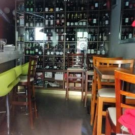 Szalonspicc Borbár & Kávézó Budapest - Belső