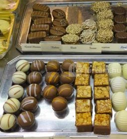 Szamos Marcipán Cukrászda - Párisi utca