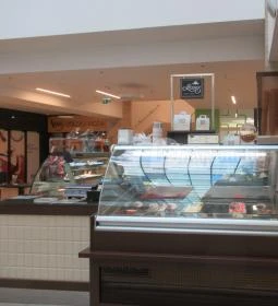 Szamos Marcipán Cukrászda - MOM Park