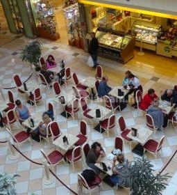 Szamos Marcipán - Sugár Üzletközpont