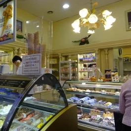 Szamos Marcipán - Sugár Üzletközpont Budapest - Külső kép