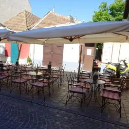 Múzeum Cukrászda, Szentendre - Külső kép