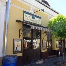 Múzeum Cukrászda, Szentendre - Külső kép