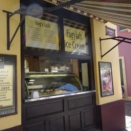 Múzeum Cukrászda, Szentendre - Külső kép