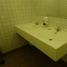 Múzeum Cukrászda, Szentendre - Mosdó