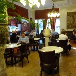 Szamos Royal Cukrászda, Budapest - Belső