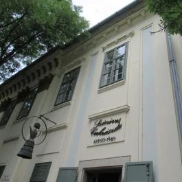 Százéves Cukrászda, Gyula - Külső kép