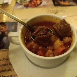 Százéves Étterem Budapest - Étel/ital