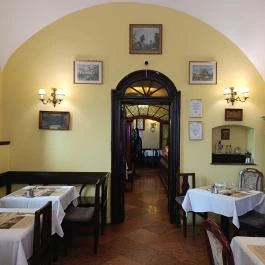 Százéves Étterem Budapest - Belső