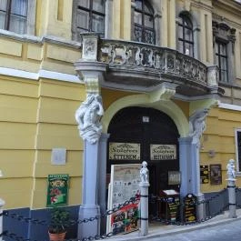 Százéves Étterem, Budapest - Külső kép