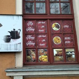 Szecsuáni Étterem Vác - Külső kép