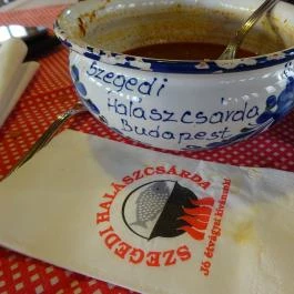 Szegedi Halászcsárda Budapest - Étel/ital