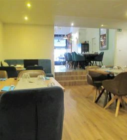 SZÉK Restaurant & Bar