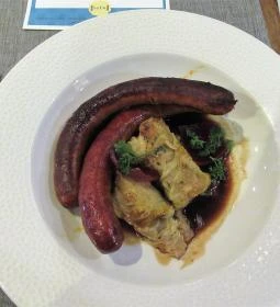 SZÉK Restaurant & Bar