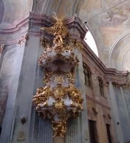 Székesfehérvári Ciszterci templom