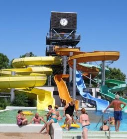 Szekszárdi Családbarát Strand- és Élményfürdő