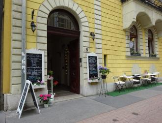 Szelence Café, Budapest