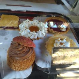 Szeliz Pékség Budapest - Étel/ital