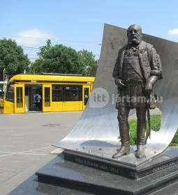 Széll Kálmán szobra