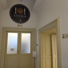 Szent Adalbert Étterem, Esztergom - Belső