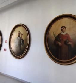 Szent Adalbert Központ