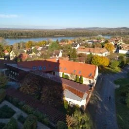 Szent Adalbert Központ, Esztergom - Egyéb