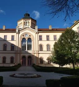 2. legjobb látnivaló: Szent Adalbert Központ