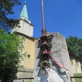 Szent Borbála bányász-templom, Csolnok - Egyéb