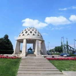 Szent Gellért téri díszkút Budapest - Egyéb