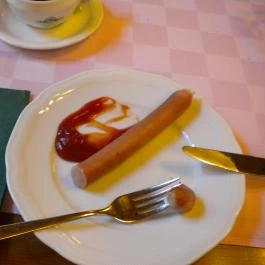 Szent Hubertus Panzió, Parádsasvár - Vendéglátás