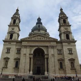 Szent István Bazilika Kincstára, Budapest - Külső kép