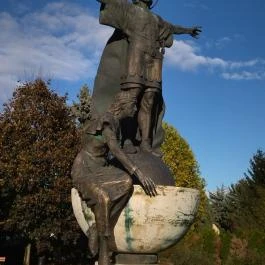 Szent István és Boldog Gizella szobra , Zalakaros - Egyéb