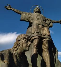 Szent István és Boldog Gizella szobra 