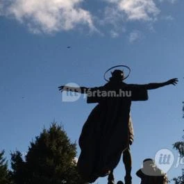 Szent István és Boldog Gizella szobra , Zalakaros - Egyéb