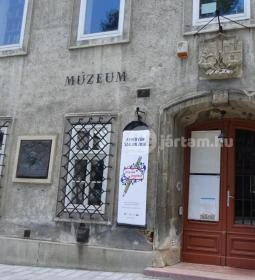 Szent István Király Múzeum