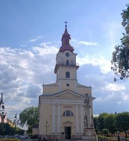 Szent Kereszt Plébániatemplom