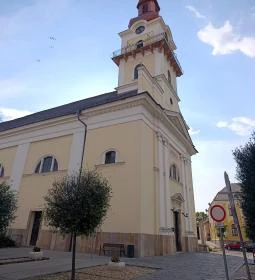 Szent Kereszt Plébániatemplom