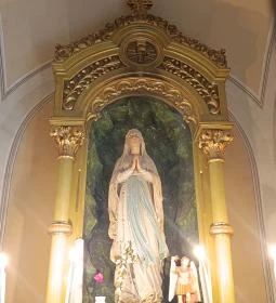 Szent Kereszt Plébániatemplom