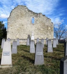 Szent Kereszt-templom romja