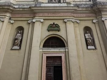 Szent Mihály főangyal plébánia Csákvár