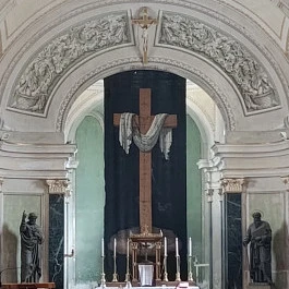 Szent Mihály főangyal plébánia Csákvár - Belső