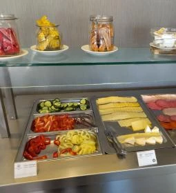 Szent Tamás Ház étterme