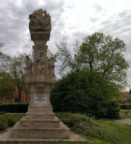 Szentháromság szobor