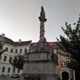 Szentháromság-szobor Sopron - Egyéb