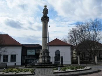 Biai Szentháromság szobor Biatorbágy