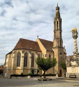 Szentháromság-szobor