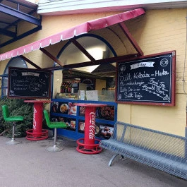 Szentkúti Farm - Csepeli piac Budapest - Külső kép