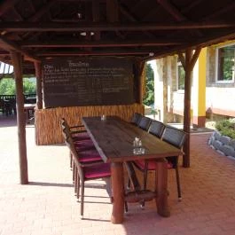 Szent Orbán Erdei Wellness Hotel Kóspallag - Medence/kert