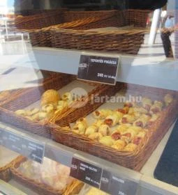 Szépvölgyi Pékség - Örs Vezér tere