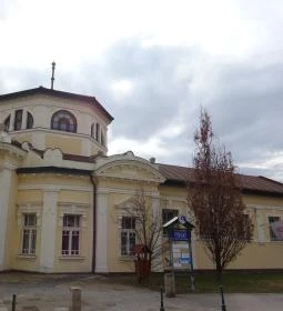 Szerencsi Fürdő és Wellnessház